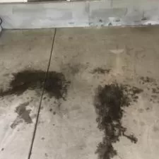 Garage Floor Oil Stain Removal in Lexington, KY 0