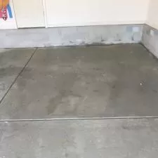 Garage Floor Oil Stain Removal in Lexington, KY 3