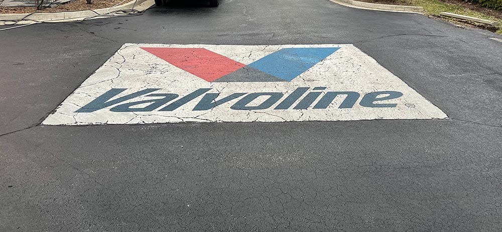 Valvoline parking lot cleaning in lexington ky