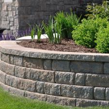 Retaining wall cleaning