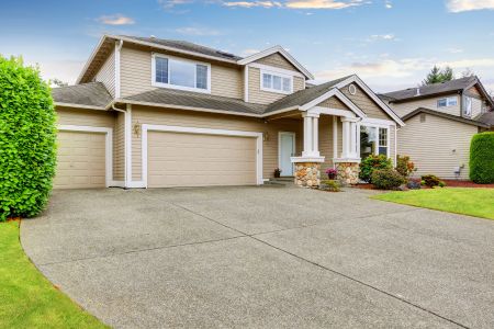 Georgetown driveway washing removing hard water stains and salt damage